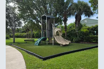 323 Spruce Street #323, Boynton Beach, FL 33426 - Photo 26