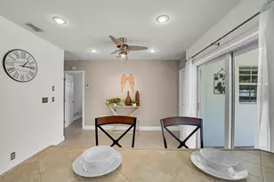 555 NW 50th Pl, Boca Raton, FL 33431 - Photo 22