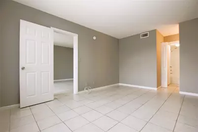 217 Lake Pointe Drive #107, Oakland Park, FL 33309 - Photo 18