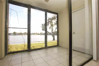 217 Lake Pointe Drive #107, Oakland Park, FL 33309 - Photo 12