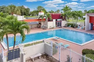 2532 Boundbrook Dr S, Palm Springs, FL 33406 - Photo 14