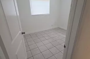 160 NW 15th Pl, Pompano Beach, FL 33060 - Photo 4