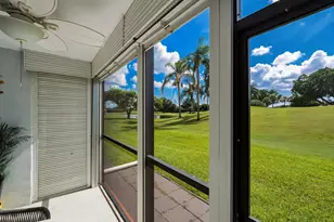 9823 S Hollybrook Lake Dr, Pembroke Pines, FL 33025 - Photo 18