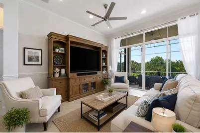 9857 Via Grande W, Wellington, FL 33411 - Photo 8
