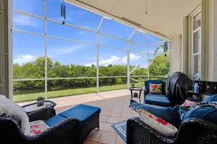 9857 Via Grande W, Wellington, FL 33411 - Photo 10