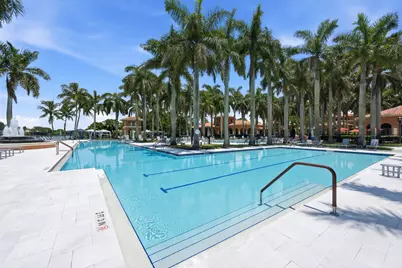 9857 Via Grande W, Wellington, FL 33411 - Photo 36
