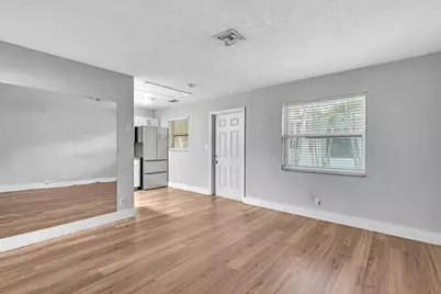 232 SE 9th Avenue #2, Pompano Beach, FL 33060 - Photo 8