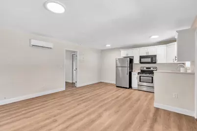 800 Moffett Street #3, Hallandale Beach, FL 33009 - Photo 4