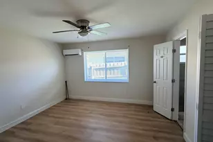 800 Moffett St, Hallandale Beach, FL 33009 - Photo 4