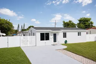 511 N 69th Way, Hollywood, FL 33024 - Photo 1
