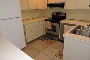 8599 Crater Terrace, West Palm Beach, FL 33403 - Photo 6
