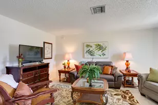 8615 SE Lyons Rd, Hobe Sound, FL 33455 - Photo 12