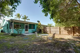 8615 SE Lyons Rd, Hobe Sound, FL 33455 - Photo 28