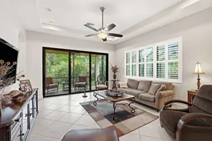 2553 NW Crystal Lake Dr NW, Jensen Beach, FL 34957 - Photo 14