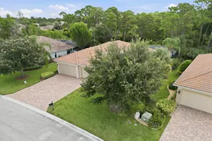 2553 NW Crystal Lake Dr NW, Jensen Beach, FL 34957 - Photo 62