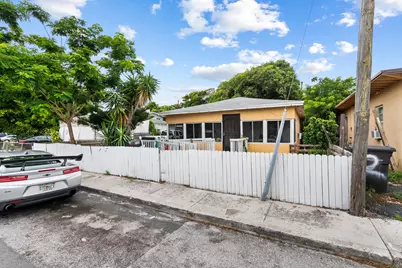 728 22nd Street, West Palm Beach, FL 33407 - Photo 4