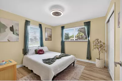 140 W 31st Court, Riviera Beach, FL 33404 - Photo 26