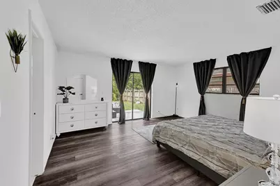 1115 NE 1st Court #B, Hallandale Beach, FL 33009 - Photo 12