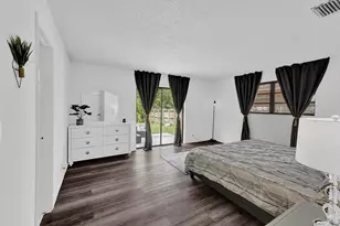 1115 NE 1st Ct, Hallandale Beach, FL 33009 - Photo 12