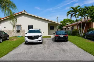 1115 NE 1st Ct, Hallandale Beach, FL 33009 - Photo 1