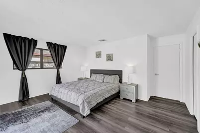 1115 NE 1st Court #B, Hallandale Beach, FL 33009 - Photo 4