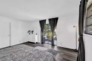 1115 NE 1st Ct, Hallandale Beach, FL 33009 - Photo 2