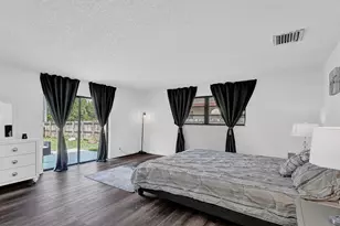 1115 NE 1st Ct, Hallandale Beach, FL 33009 - Photo 6