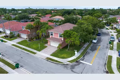 11650 NW 48th Court, Coral Springs, FL 33076 - Photo 4