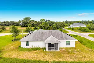 2501 E 17th St, Lehigh Acres, FL 33972 - Photo 14
