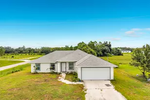 2501 E 17th St, Lehigh Acres, FL 33972 - Photo 2