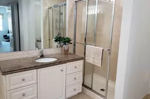 10 Harbour Isle Dr E, Fort Pierce, FL 34949 - Photo 18