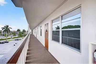 4039 Hythe C, Boca Raton, FL 33434 - Photo 22