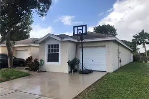 4109 Eastridge Cir, Pompano Beach, FL 33064 - Photo 1