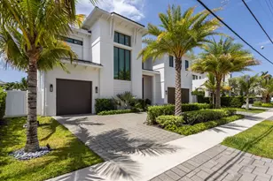 2420 NE 48th St, Lighthouse Point, FL 33064 - Photo 48