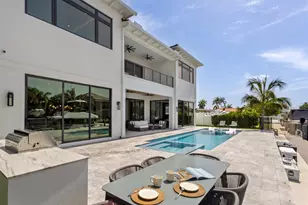 2420 NE 48th St, Lighthouse Point, FL 33064 - Photo 42