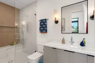 2420 NE 48th St, Lighthouse Point, FL 33064 - Photo 32