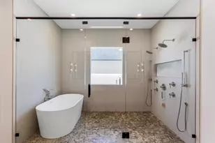 2420 NE 48th St, Lighthouse Point, FL 33064 - Photo 30