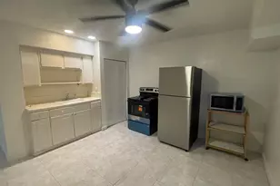 2819 Polk St, Hollywood, FL 33020 - Photo 2