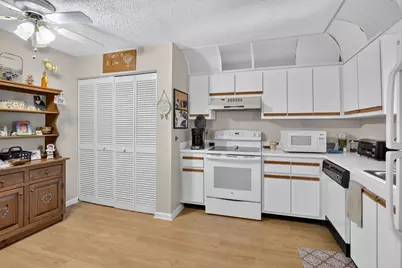 3610 NW 95th Terrace, Sunrise, FL 33351 - Photo 14