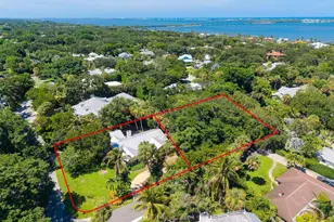 24 N Via Lucindia, Sewalls Point, FL 34996 - Photo 46