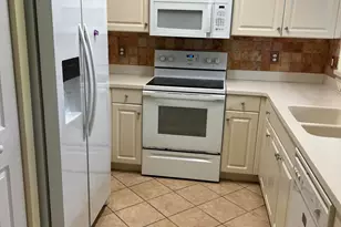 4113 Napoli Lake Dr, Riviera Beach, FL 33410 - Photo 2