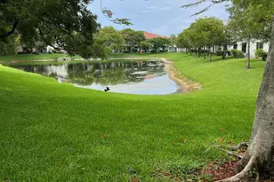 4113 Napoli Lake Dr, Riviera Beach, FL 33410 - Photo 12