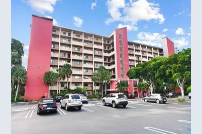 2202 S Cypress Bend Drive #801, Pompano Beach, FL 33069 - Photo 22