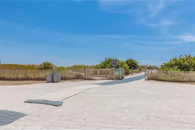 530 Ocean Drive, Miami Beach, FL 33139 - Photo 28