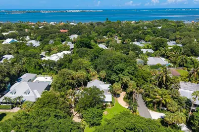 22 N Via Lucindia, Sewalls Point, FL 34996 - Photo 10