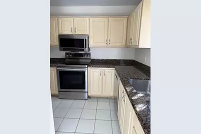 3007 NW 68th Street #9C, Fort Lauderdale, FL 33309 - Photo 6
