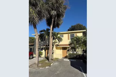 3007 NW 68th Street #9C, Fort Lauderdale, FL 33309 - Photo 1