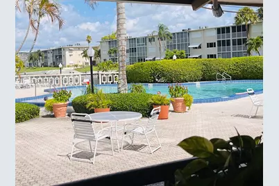 2812 S Garden Drive #206, Lake Worth, FL 33461 - Photo 12