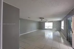 2070 NW 28th Terrace, Fort Lauderdale, FL 33311 - Photo 8