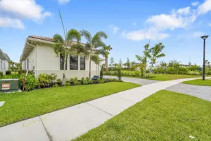 13069 Feathering Wy, Palm Beach Gardens, FL 33412 - Photo 6